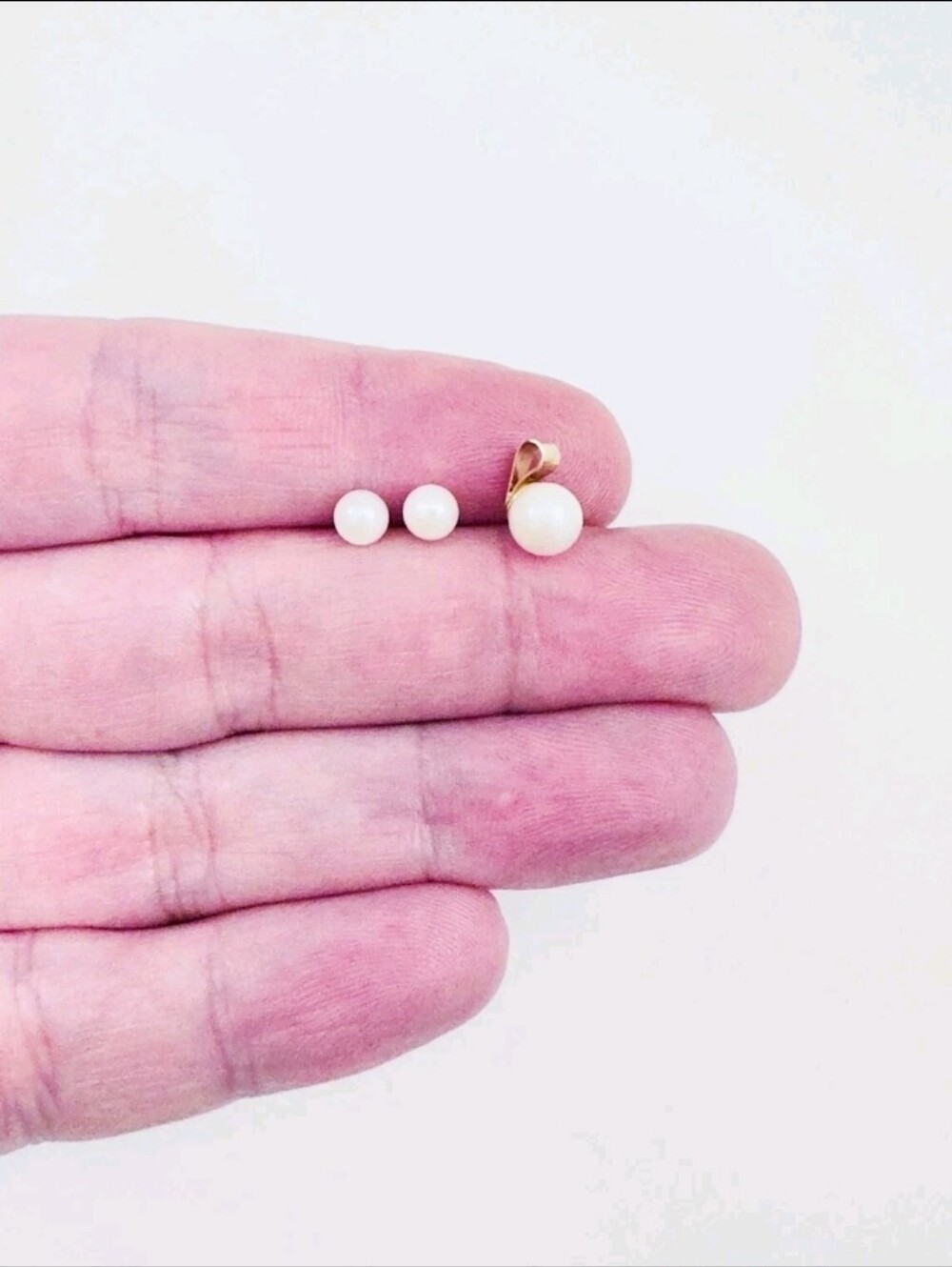 14k Solid Gold Freshwater Pearl Stud Earrings And Pendant Set - Picture 15 of 16